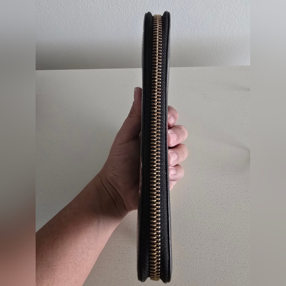 Loewe Black Wallet with Gold Accents - Picture 6 of 12
